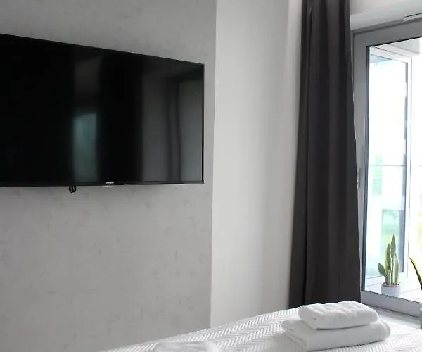 Szprot - Yacht Park Lägenhet *